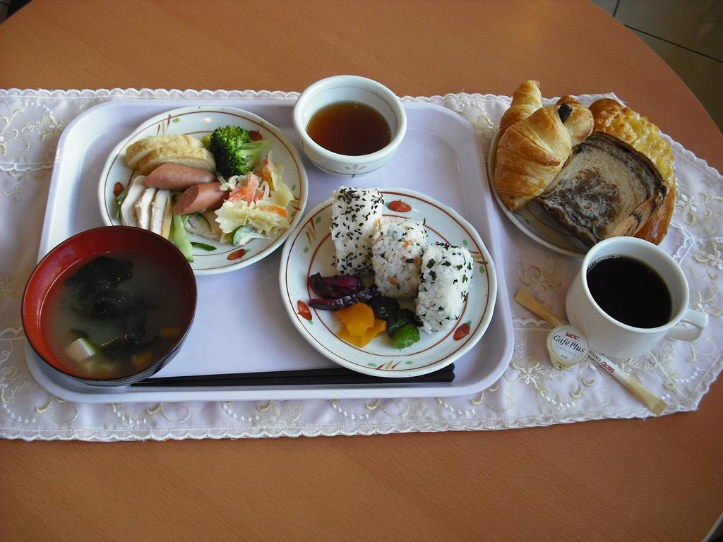 Toyoko Inn Aioi Eki Shinkansen Guchi Exteriör bild